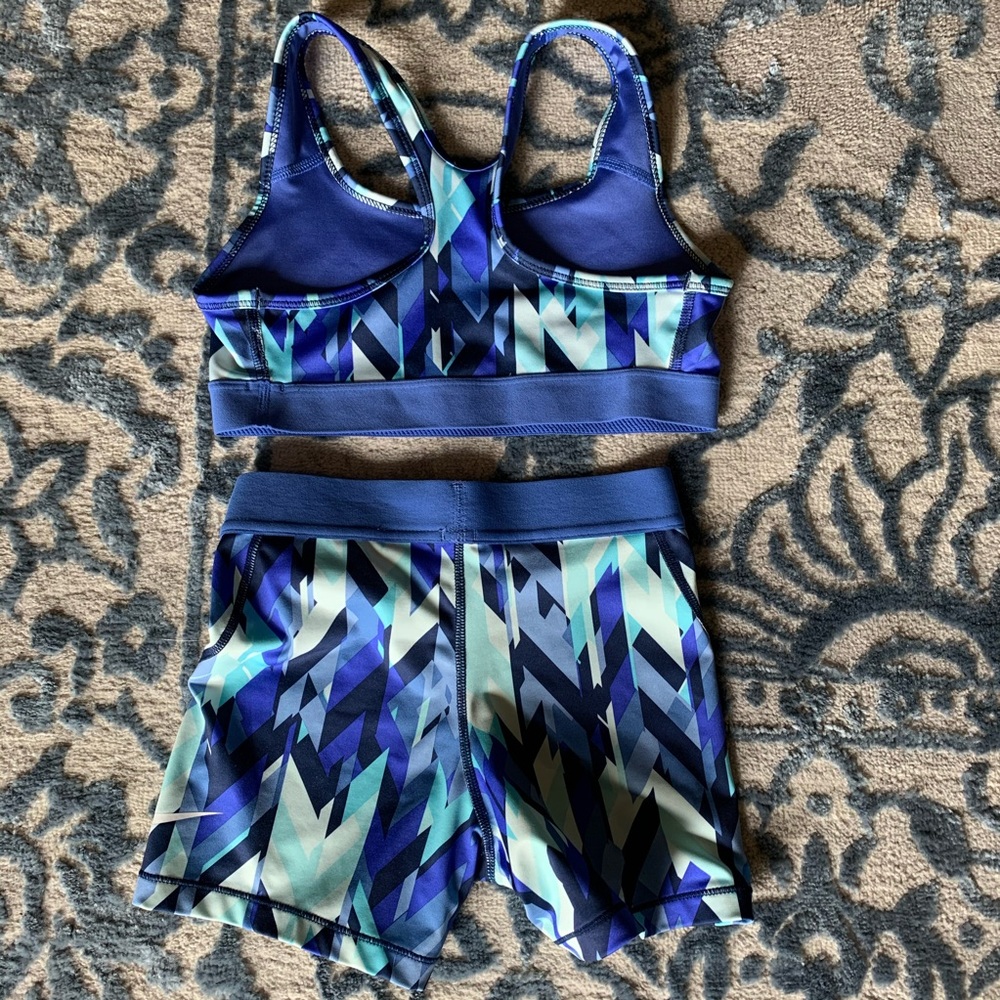 Little girls Nike Pro